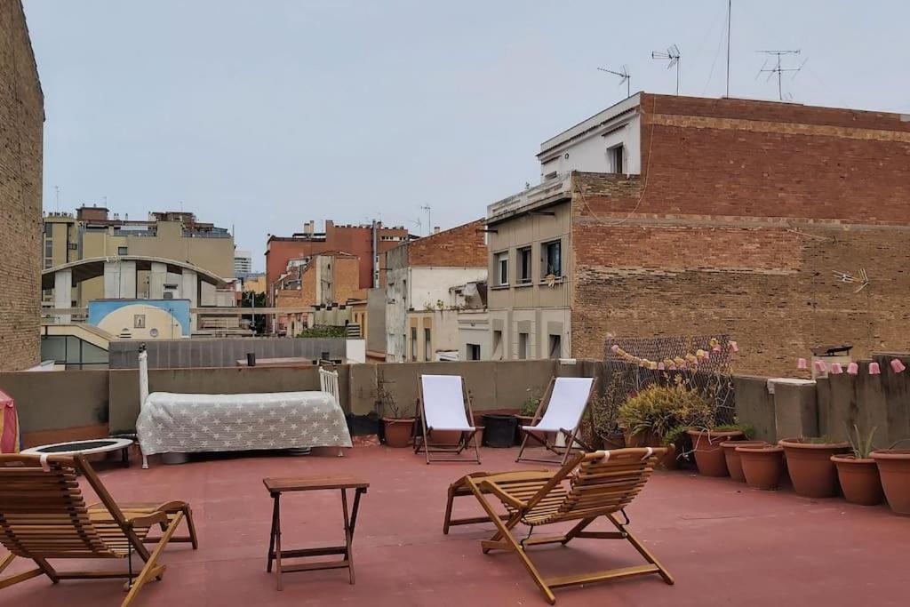 Small Room In Sants With Huge Terrace 巴塞罗那 外观 照片